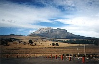 Ixtaccihuatl am Paseo de Cortes