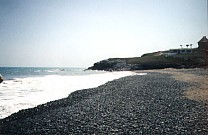 Strandwall mit Festgestein, Boca Andrea