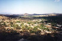 Placeres del Oro vom Quarzitfelsen gesehen